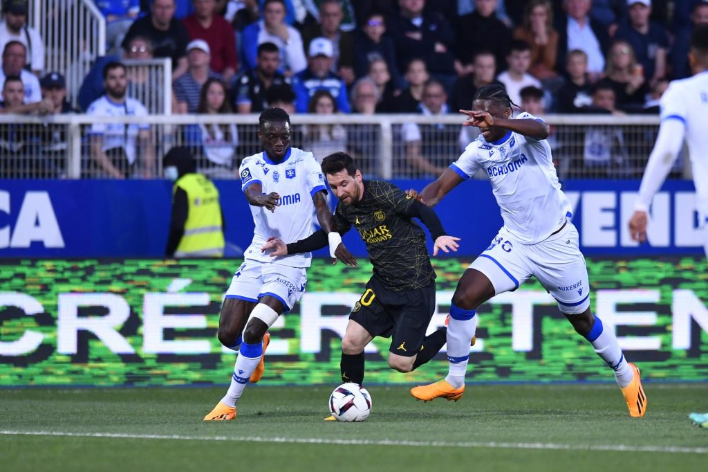 AUXERRE VS. PSG